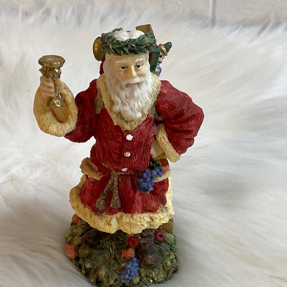 Father Christmas England 1992 Porcelain Santa Figurine International Resourcing